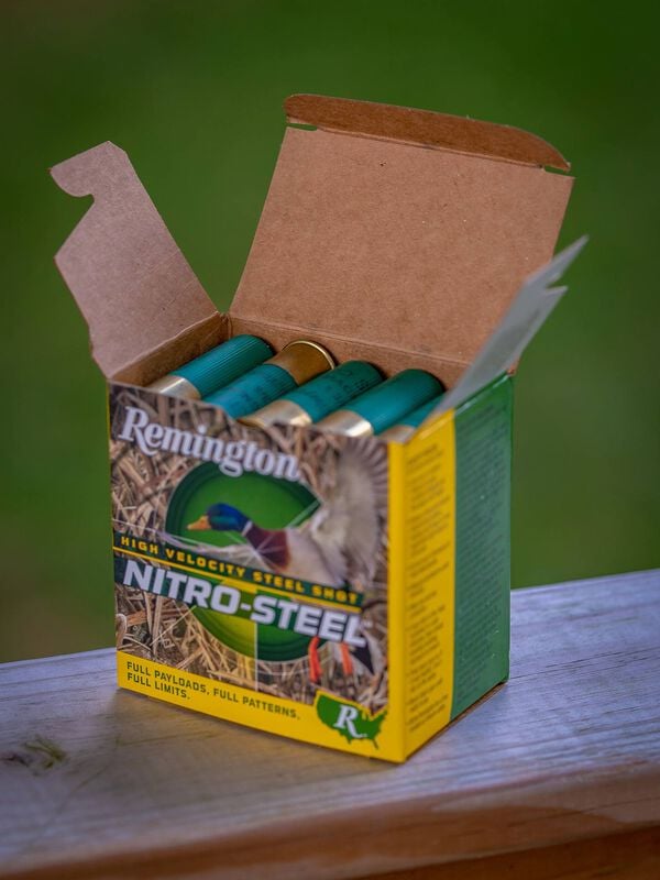 Nitro-Steel, 12 Gauge, 4 Shot, 2-3/4 in, 1 1/8 oz, 1390 fps