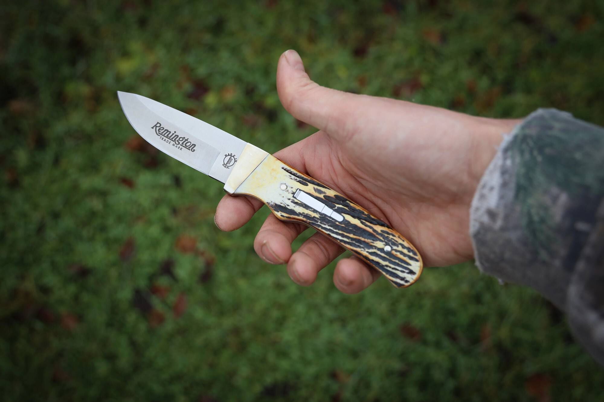 Buy 2026 Bullet Knife - King of the Mountain, Fixed Blade | Remington