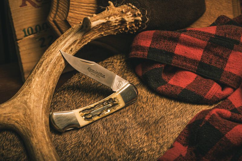 2025 Remington Bullet Knife - Ole Granddad, Folding Blade